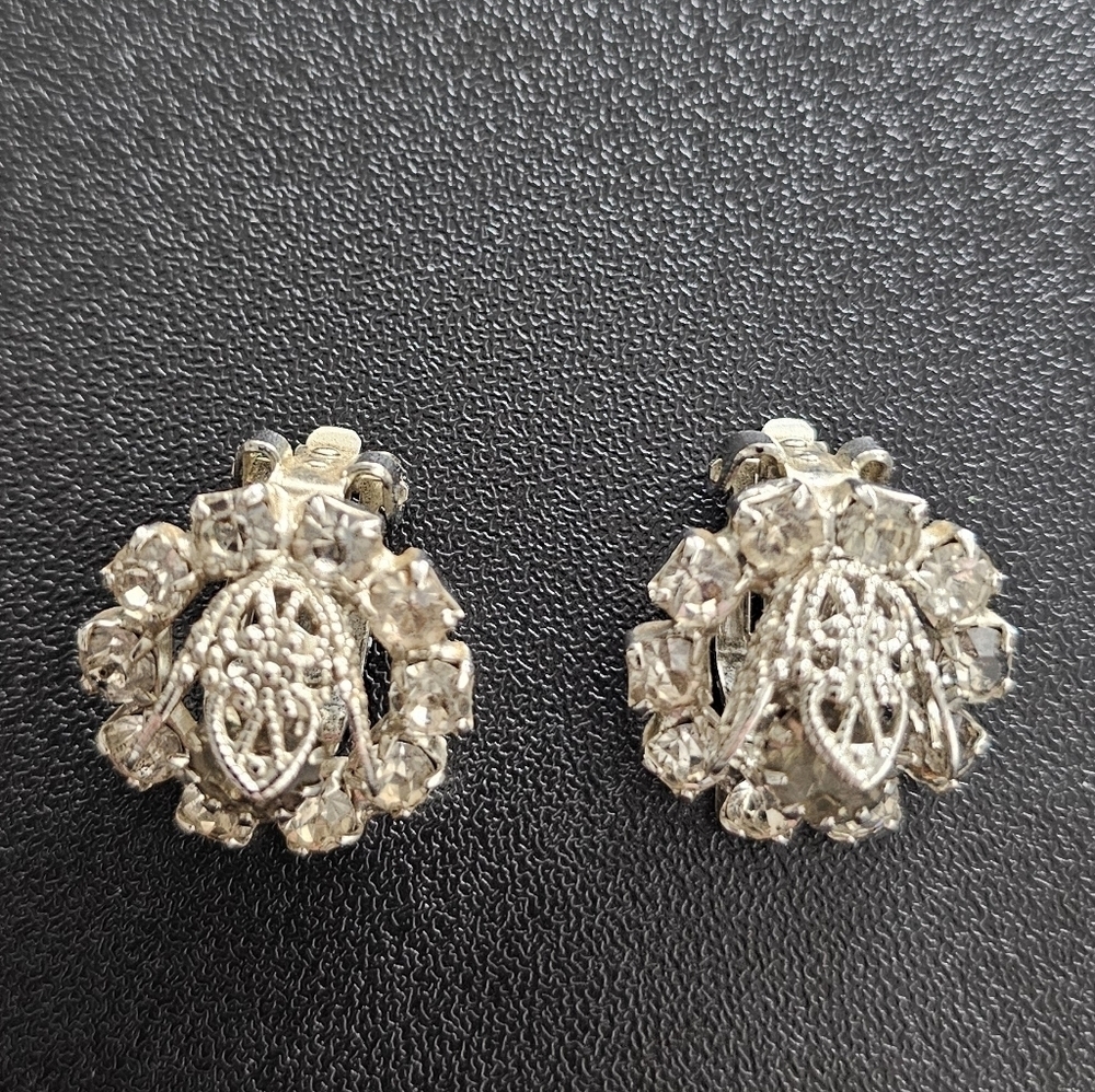 Vintage RARE Clear Rhinestone and Silver Tone Metal Clip-On Earrings